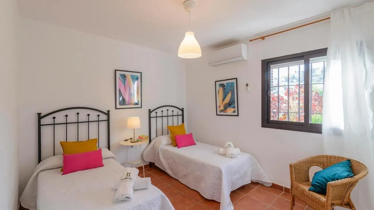 Villa Carmen Lara Nerja By Ruralidays